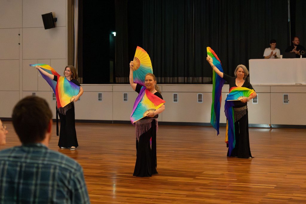 21. Tanzabend - Dance around the World