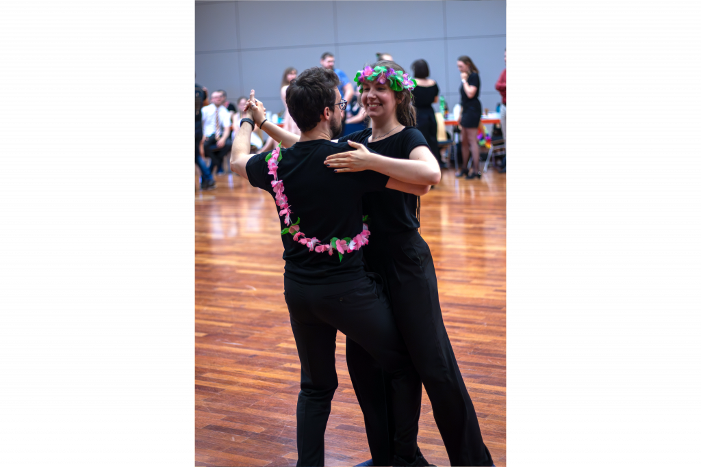 17. Tanzabend – Rainbow Night