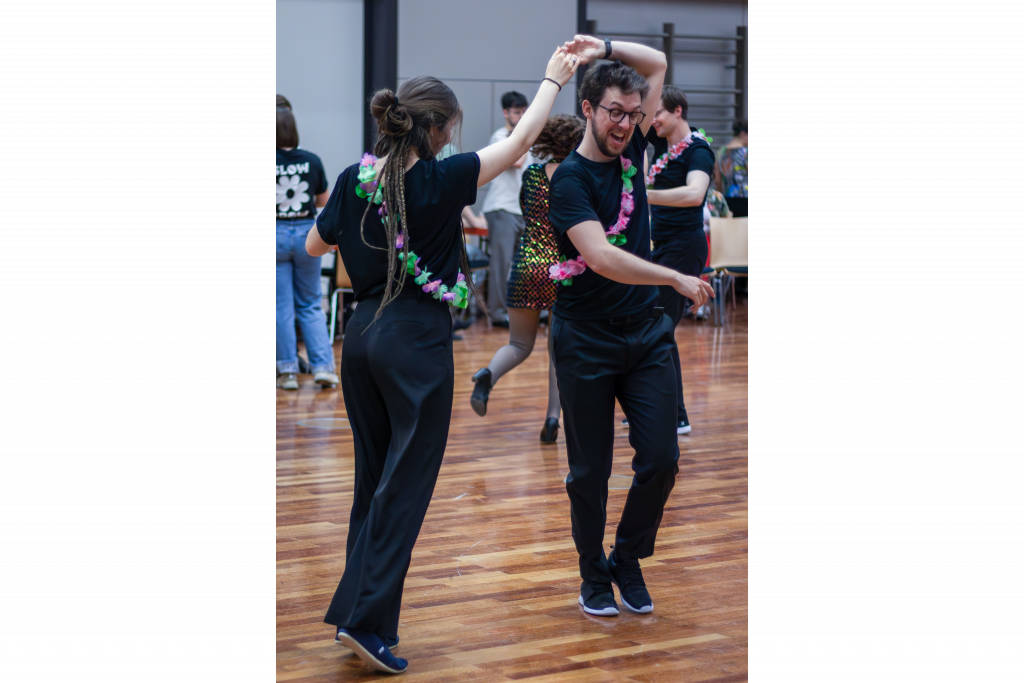 17. Tanzabend – Rainbow Night