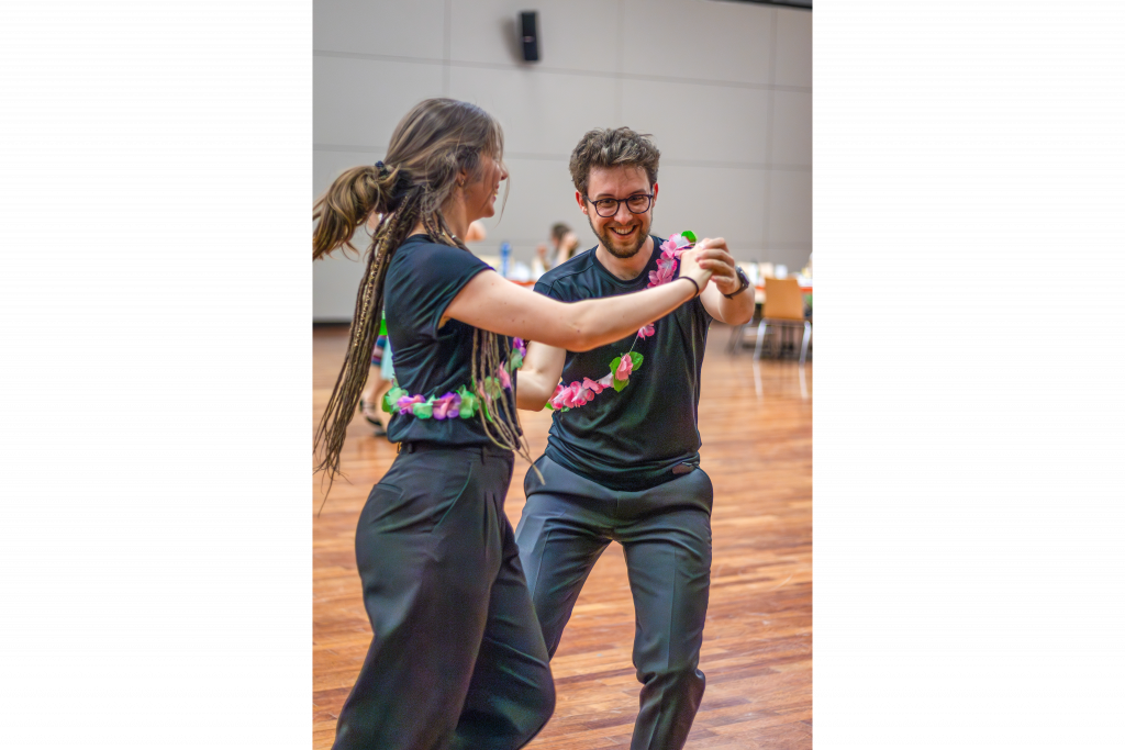 17. Tanzabend – Rainbow Night